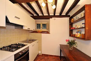 Borgo Valecchie *